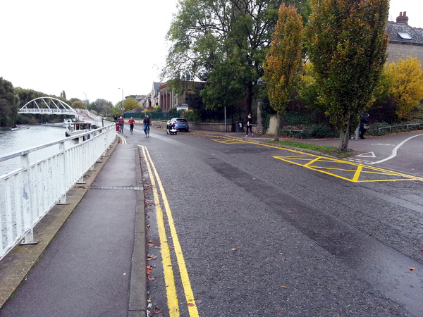 The photo for Riverside streetscaping scheme should be continued east.